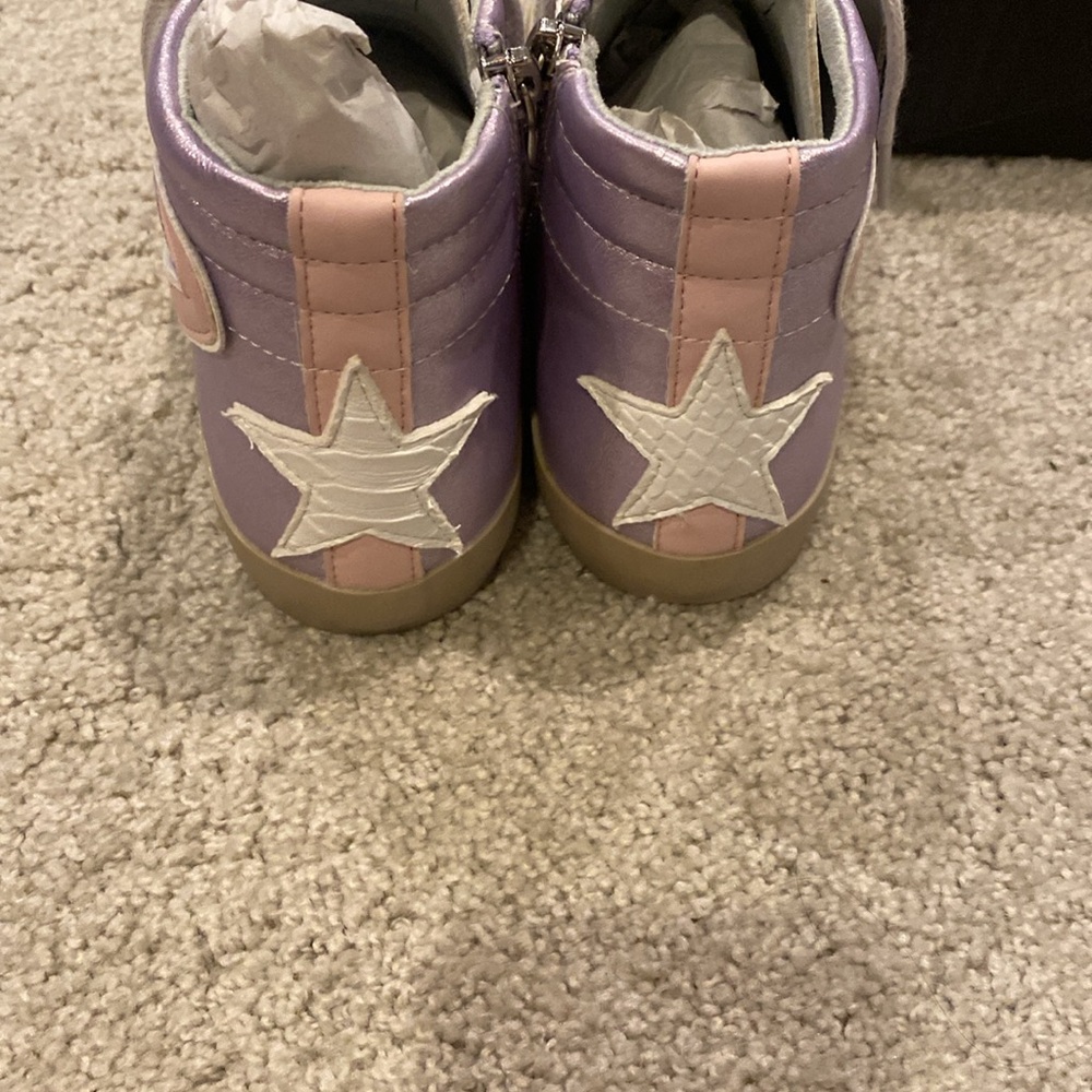 Shu Shop size 3 kids sneakers - Picture 4 of 6